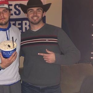 Meet your Posher, James